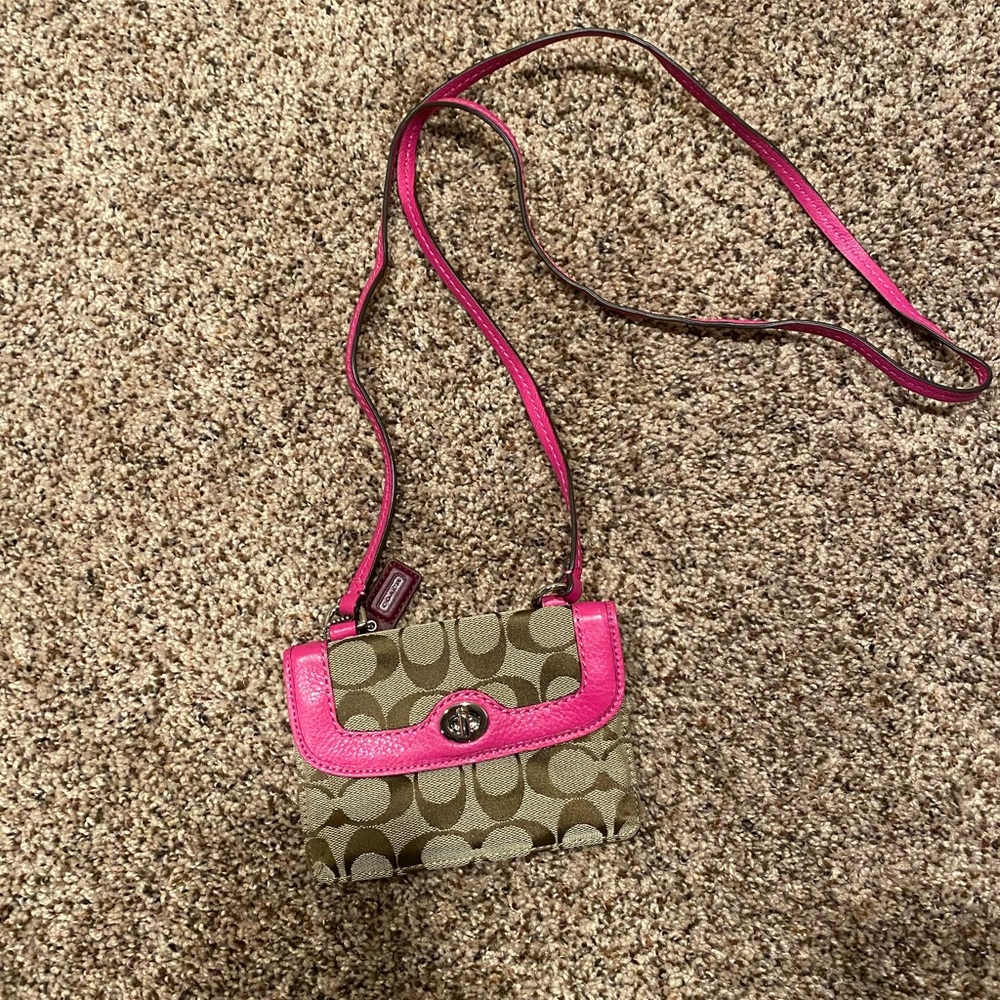 Coach wallet crossbody purse